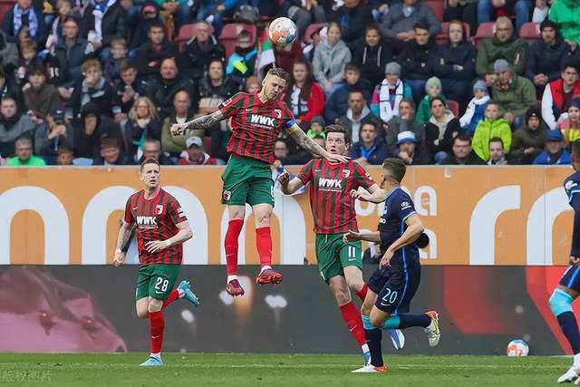 字母哥37分萨格斯32+9 雄鹿险胜魔术晋级四强