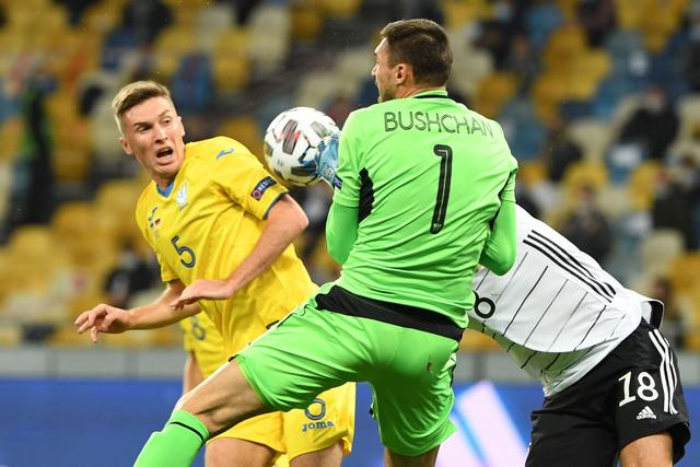 CBA伤情：景菡一遭遇左膝前交叉韧带断裂