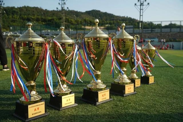 NBA自由市场第二日：汤神先签后换加盟独行侠